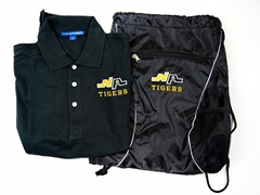 NA-bag-shirt
